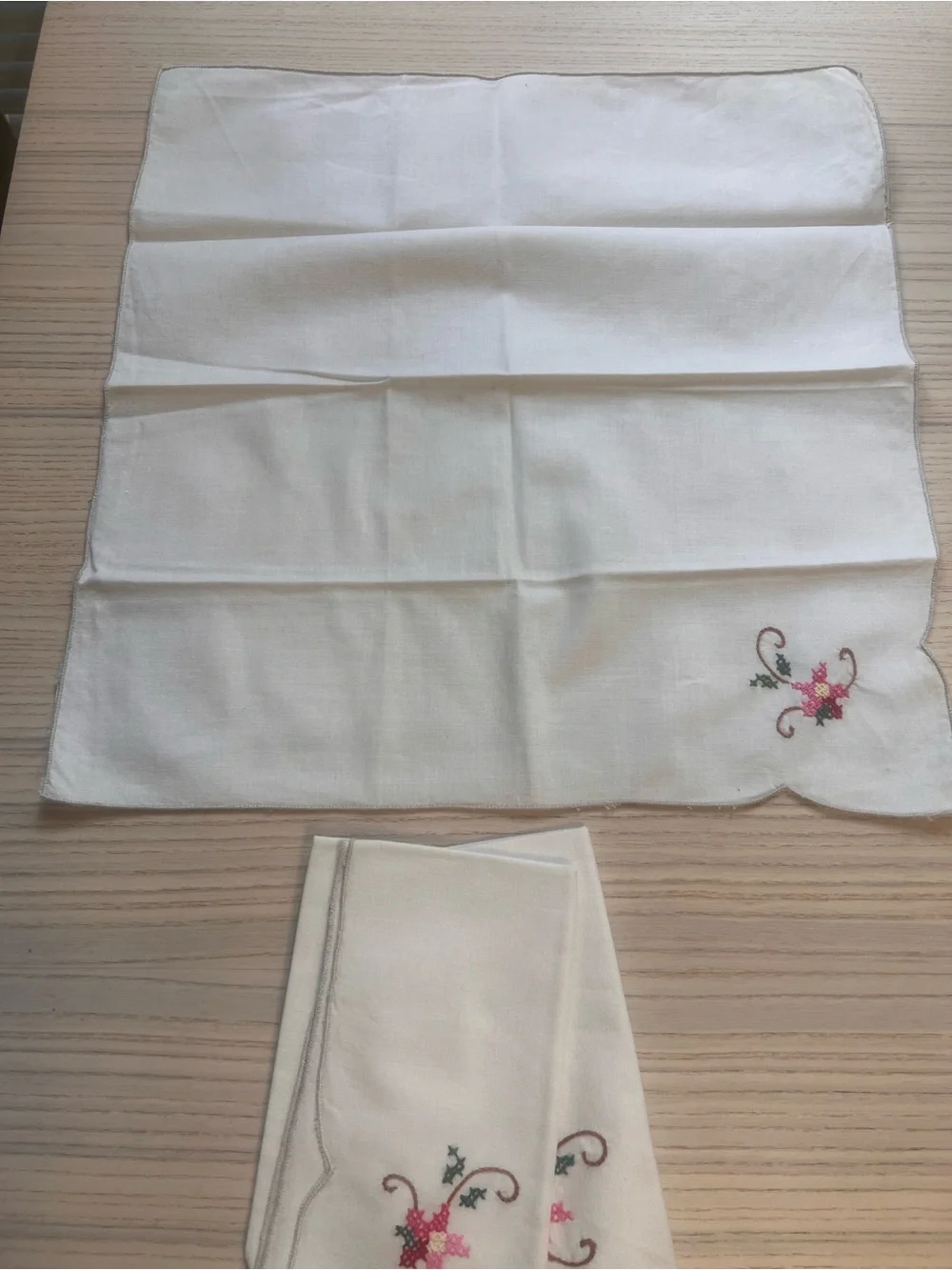Set of 3 Vintage Embroidered Cocktail Napkins Pink Floral Linen Cottagecore